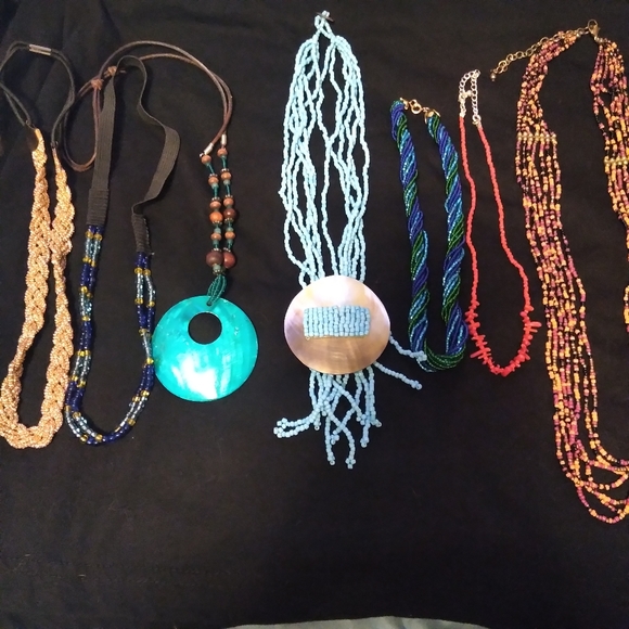Jewelry - Seed bead jewelry lot